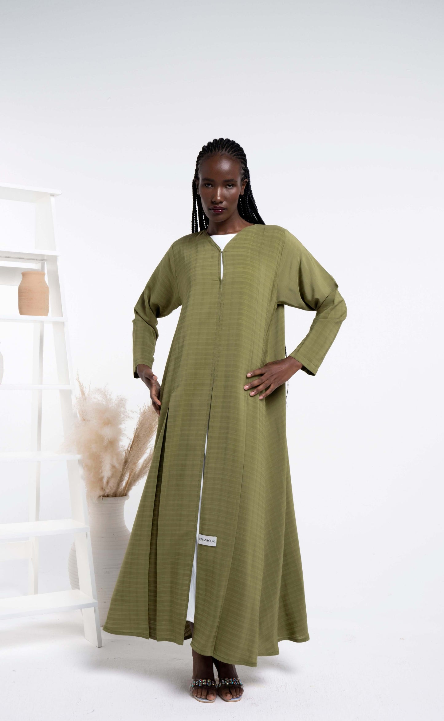 Green abaya in box pleat design