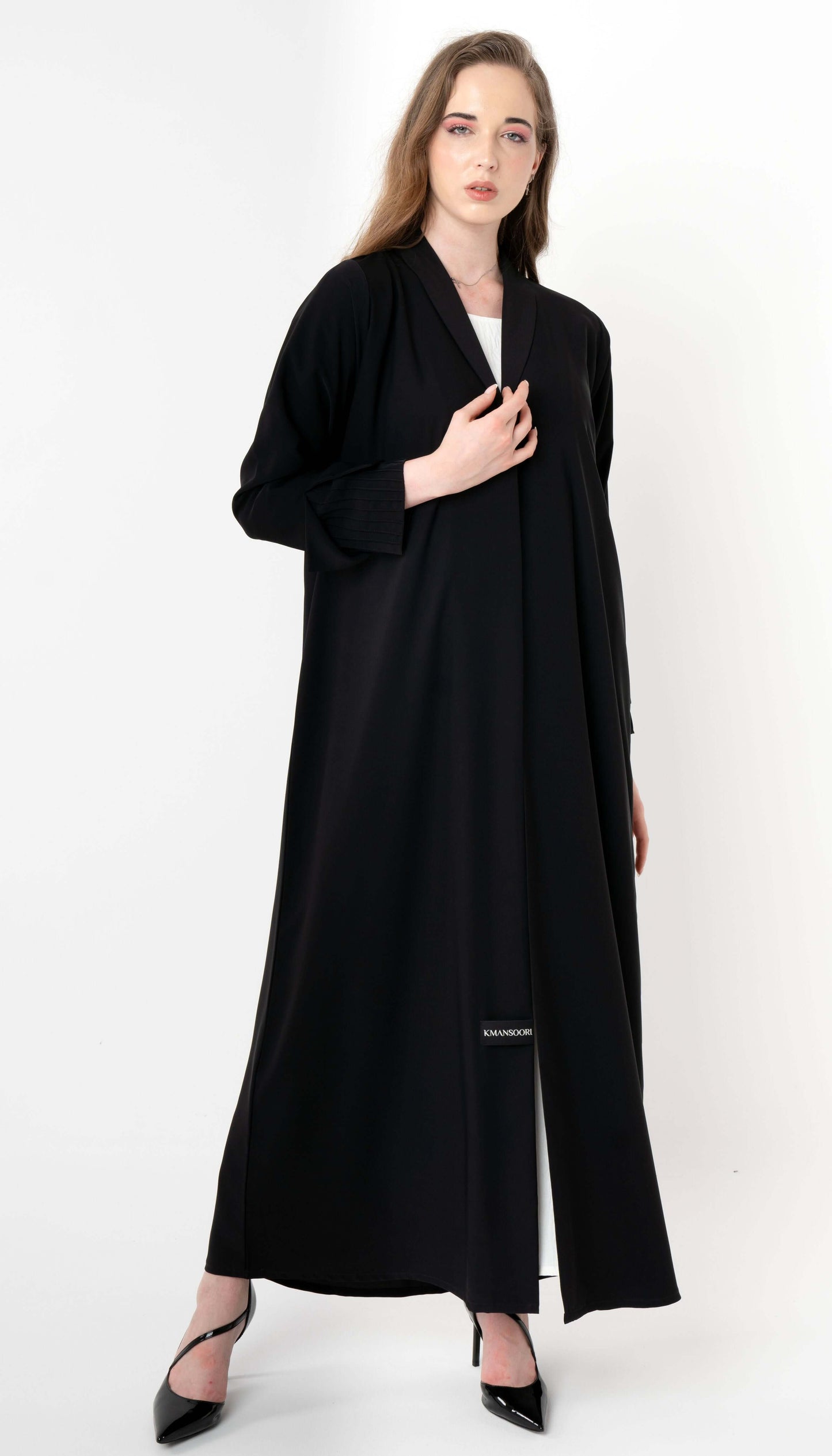 Collared Black Abaya With Pintuck Open Sleeves