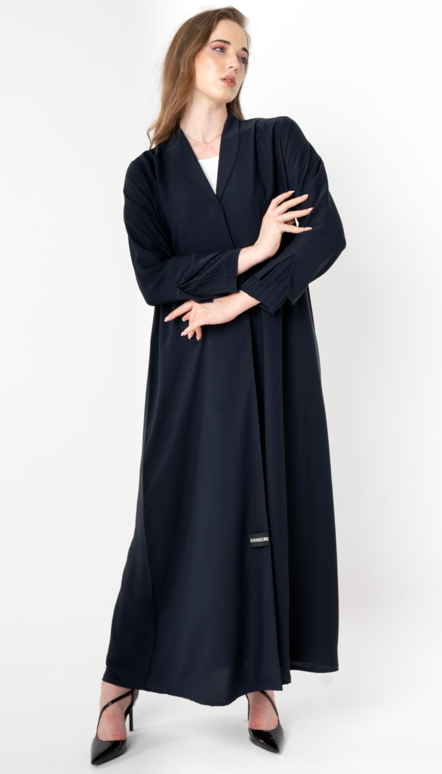 Collared Abaya With Pintuck Open Sleeves