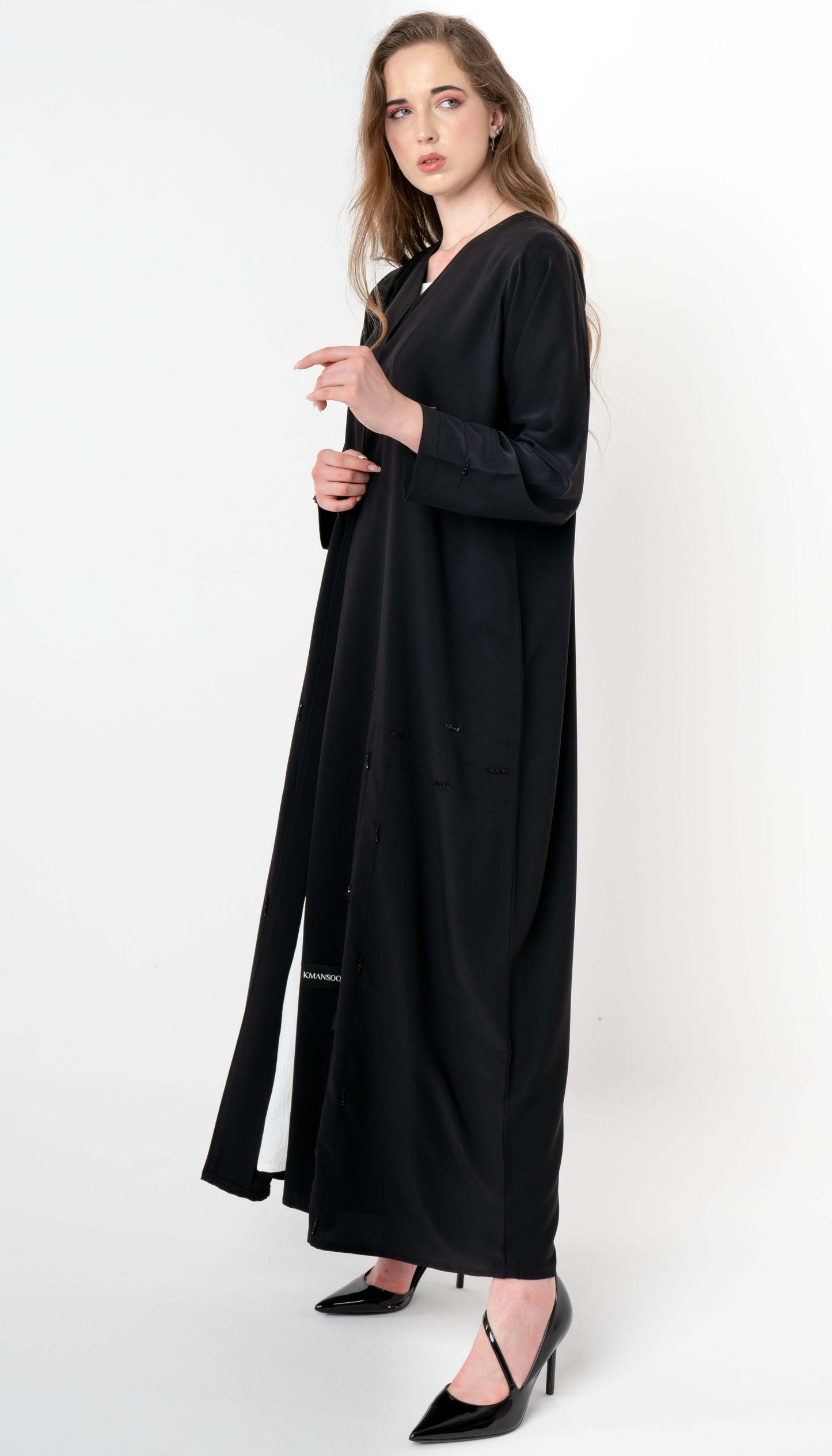 Aadhi Style Abaya With Simple Bead Work