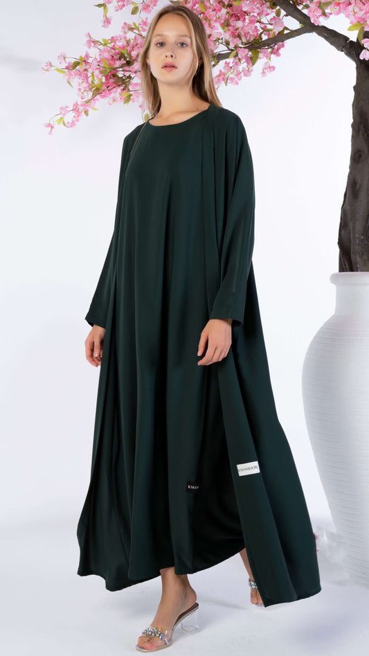 Bisht Abaya With Floral Embroidery On Sides