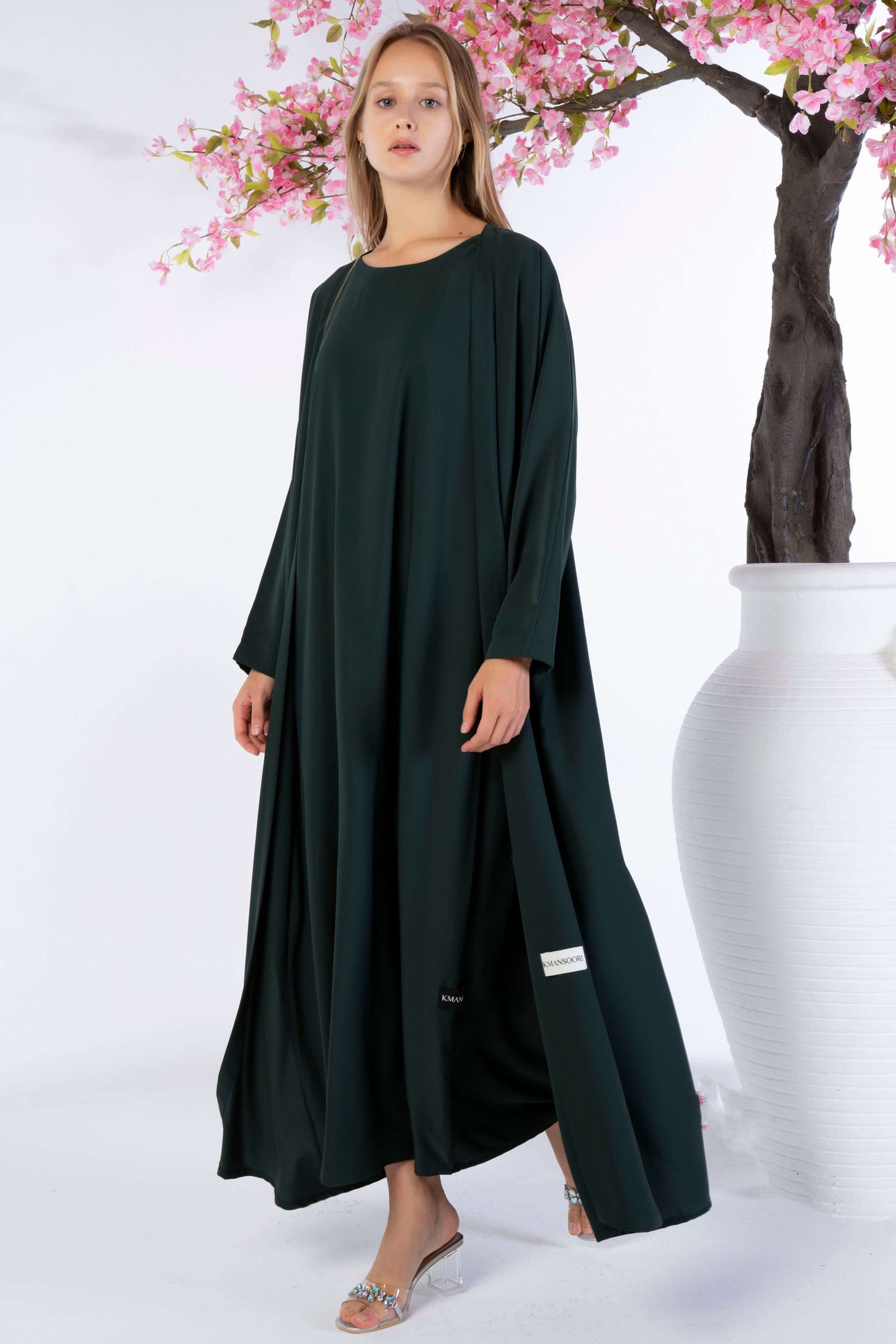 Green Bisht Abaya With Floral Embroidery On Sides
