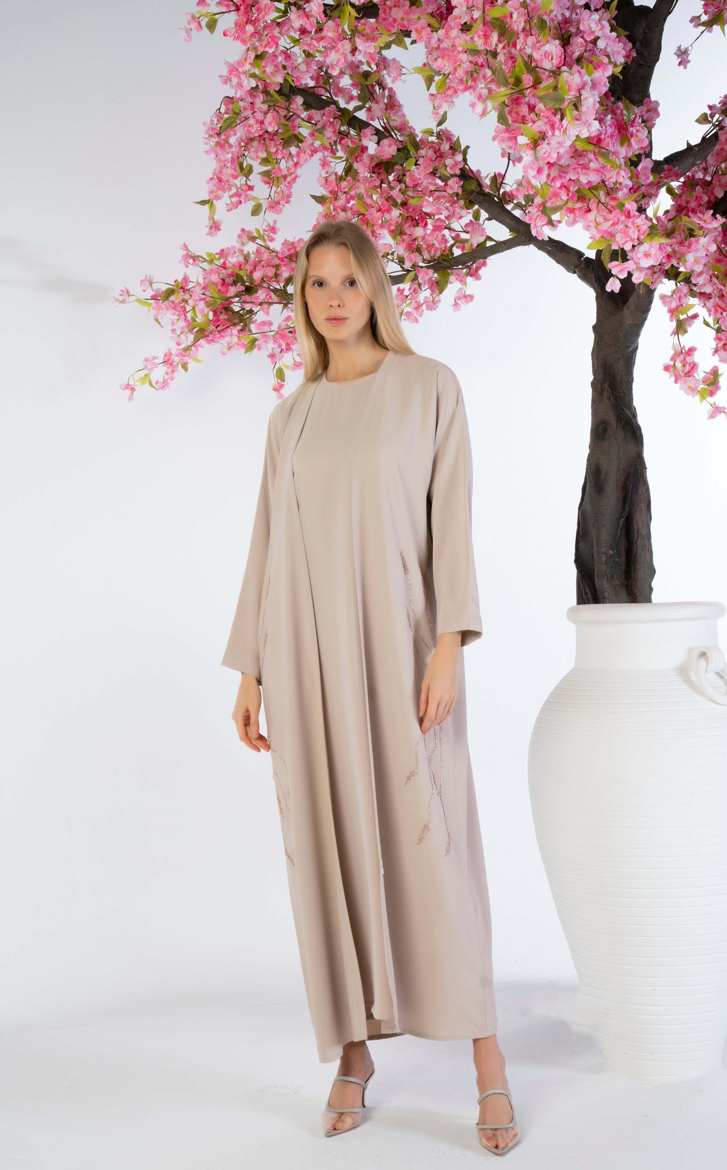 Beige Bisht Abaya With Floral Embroidery On Sides