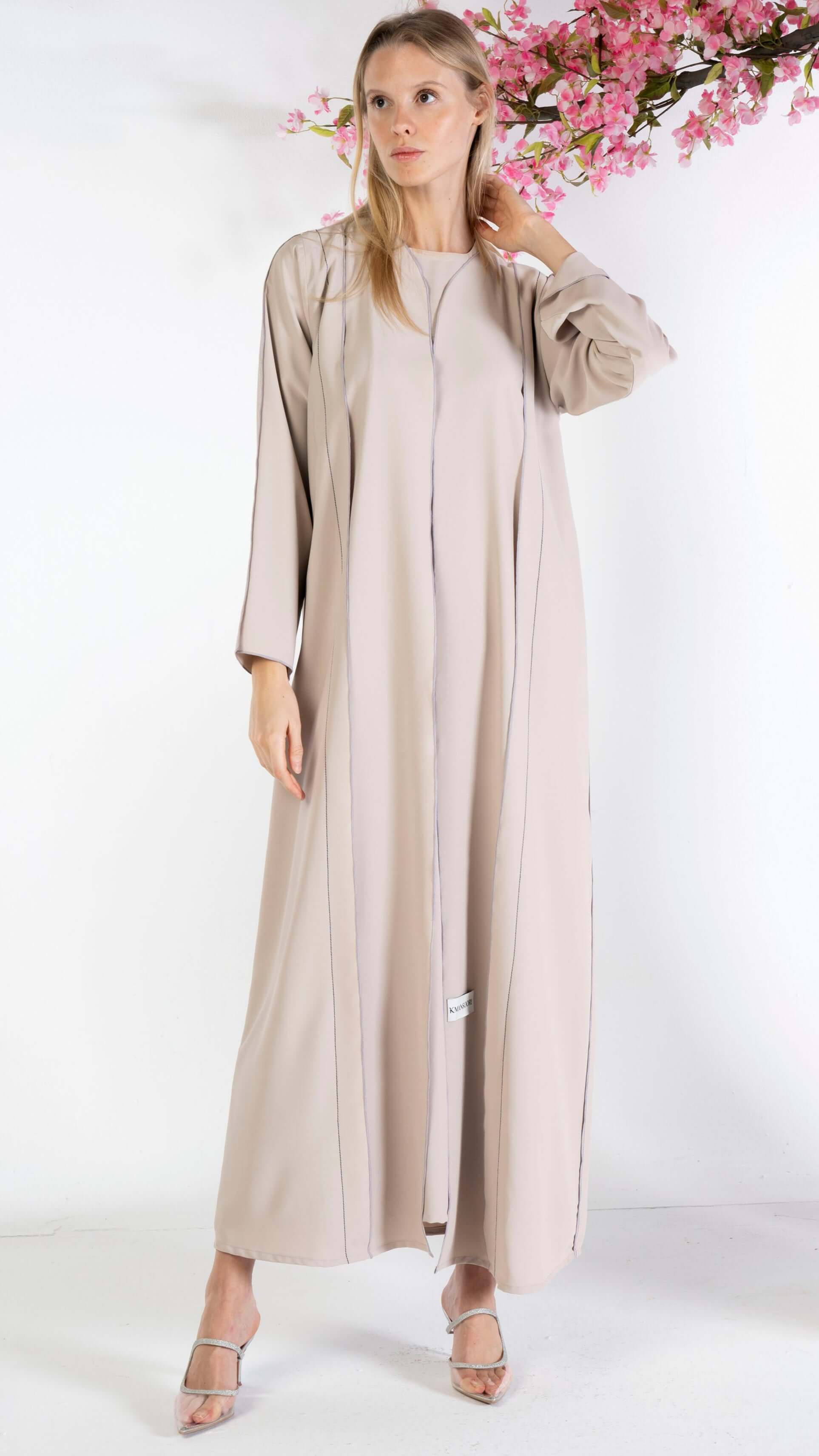 Stylised Pattern Abaya With Contrast Color Stitch Line Design Kmansoori Stylised Pattern Abaya With Contrast Color Stitch Line Design Kmansoori