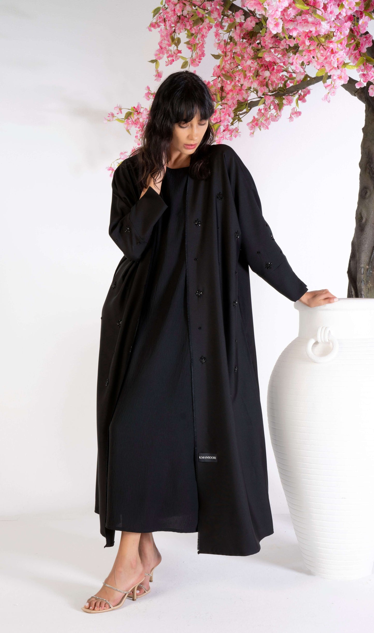 Bisht abaya with motif bead work