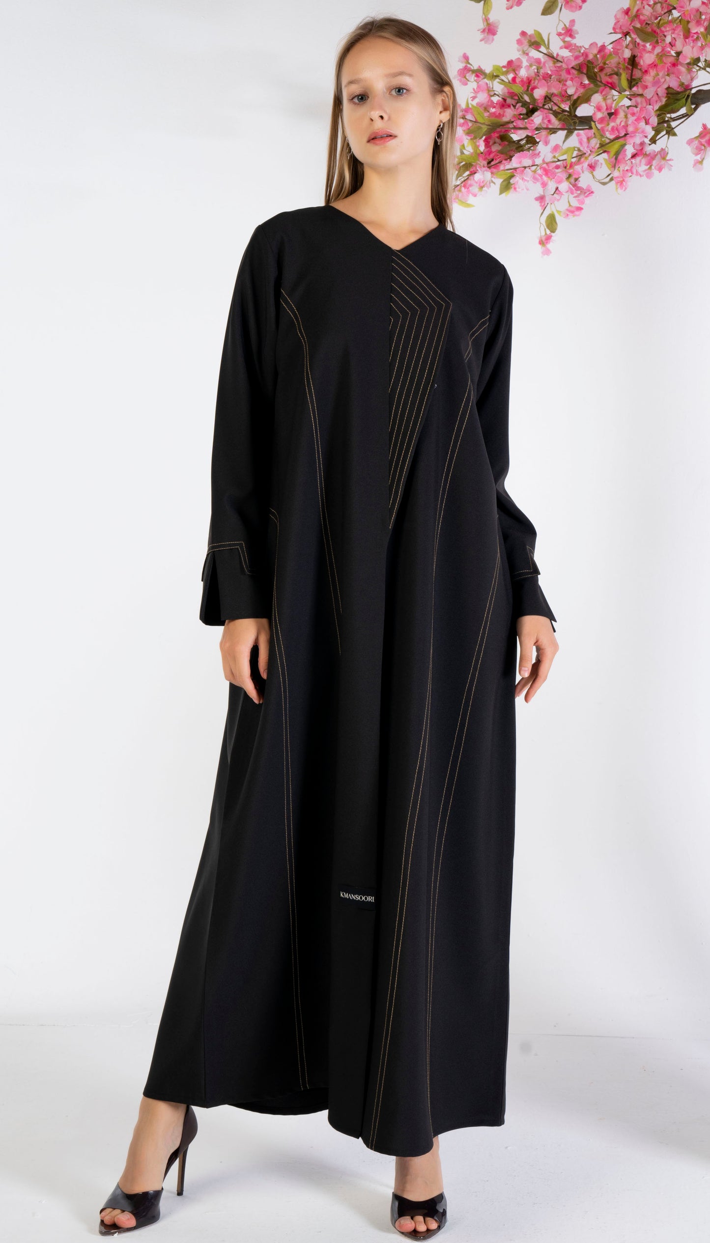 Black Overlap Abaya With Minimal Stripe Lines