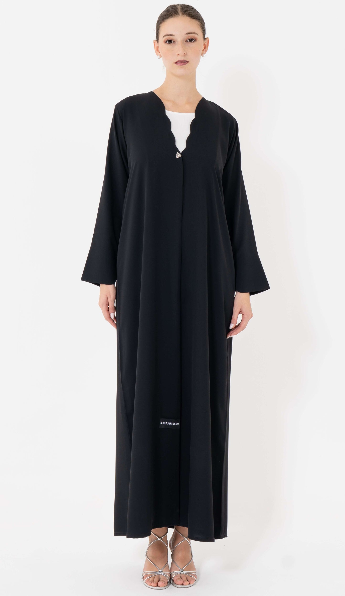 Sada Black Abaya With Curve Cut Neck Pattern