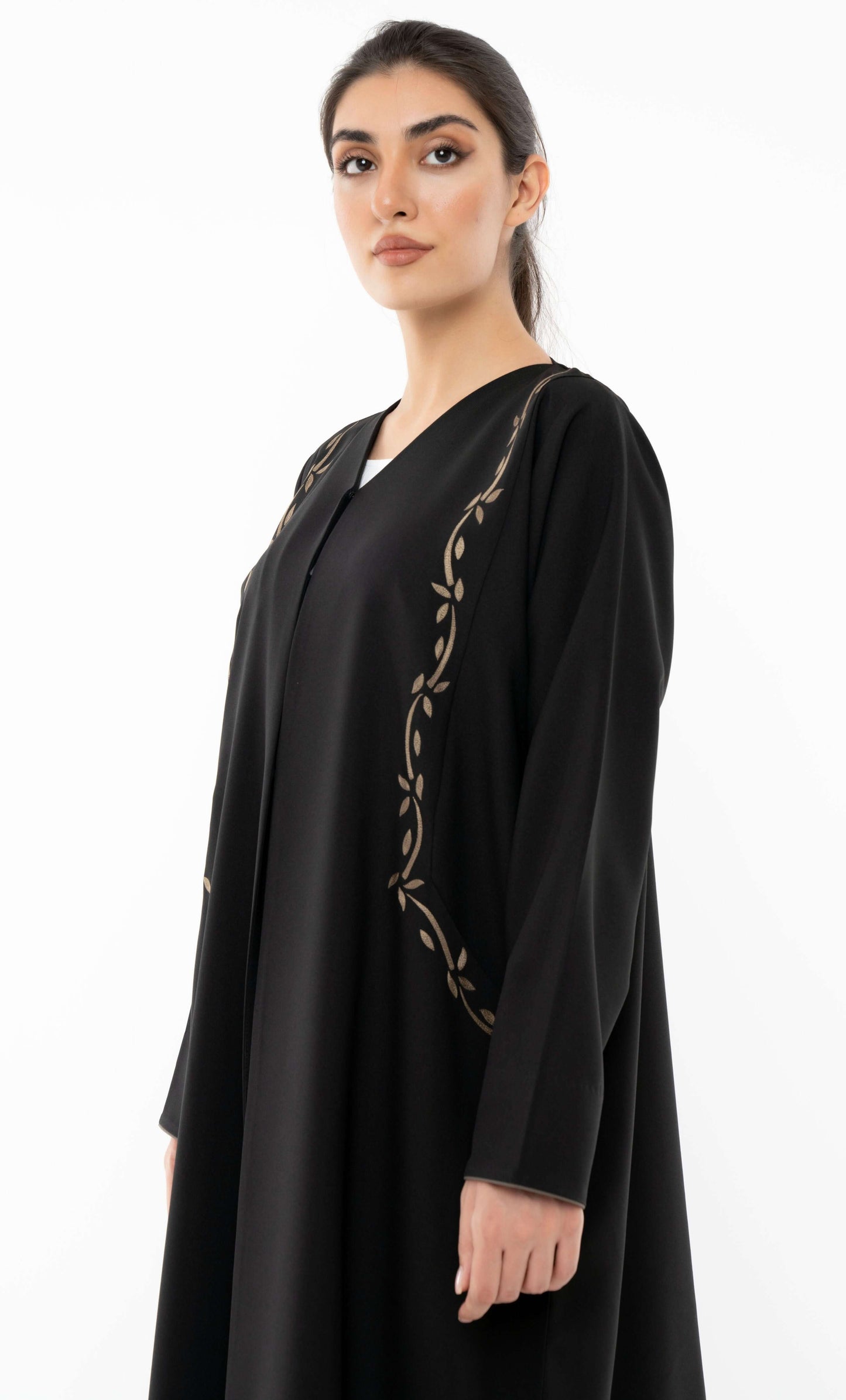 Floral Embroidered Abaya With Pockets