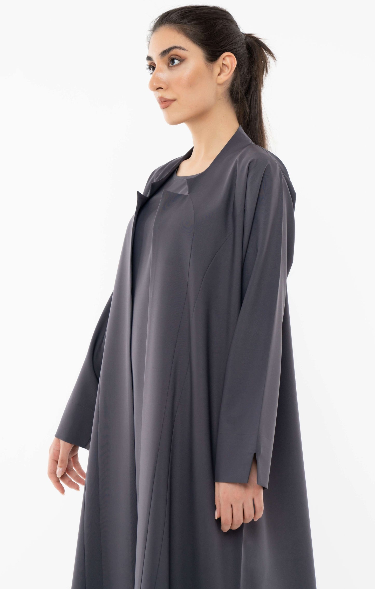 عباية سدا بتصميم قصة منحنية