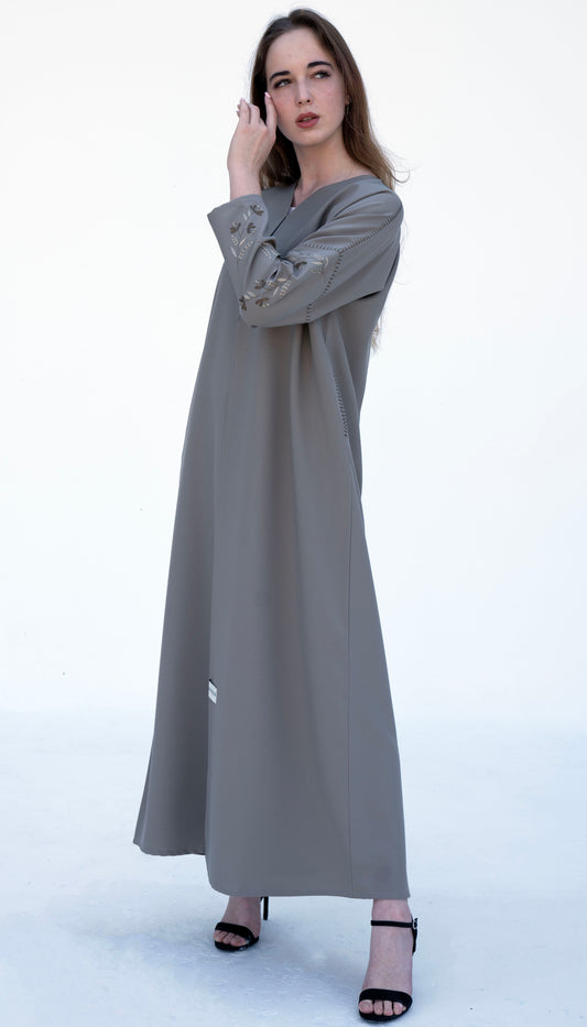 Elegant Floral Embroidered Sleeve Pattern With Side Pockets