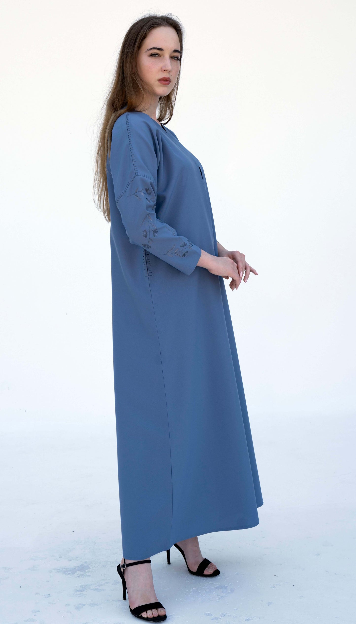 Elegant Floral Embroidered Light Blue Sleeve Pattern With Side Pockets