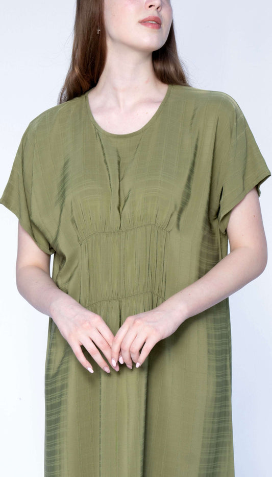 ملابس كاجوال بسيطة بنسيج ناعم