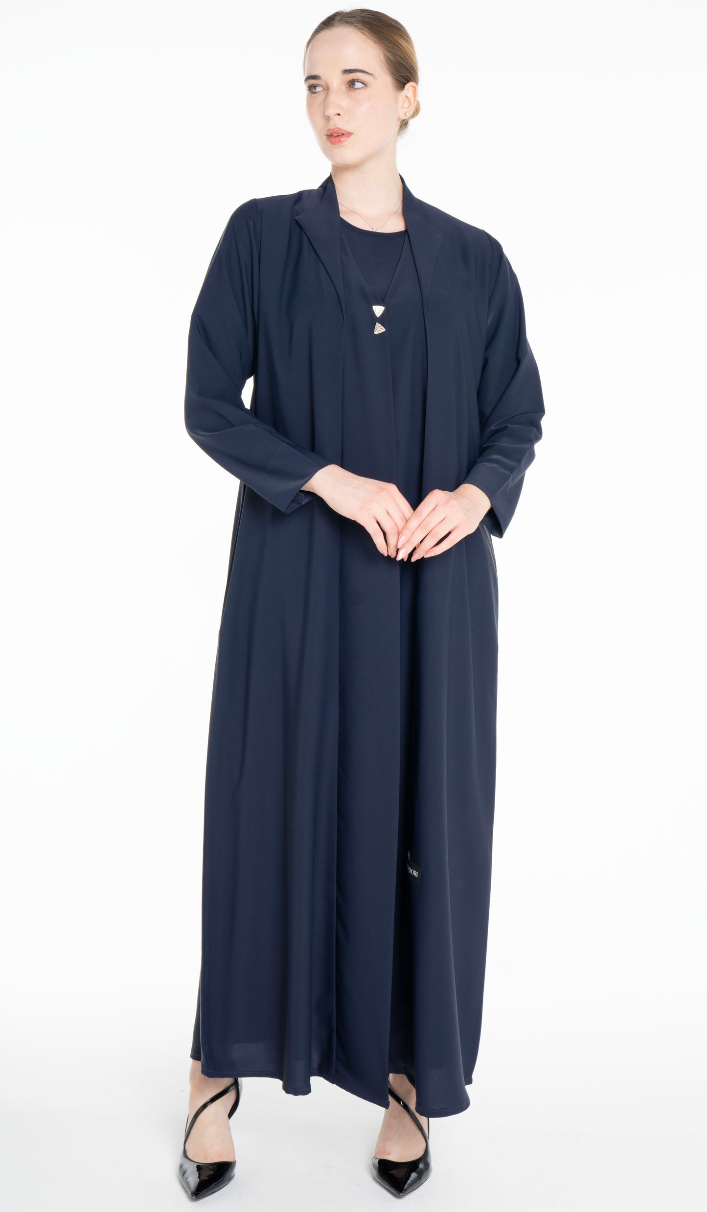 Collar Design Sada Abaya With Button Enhancing