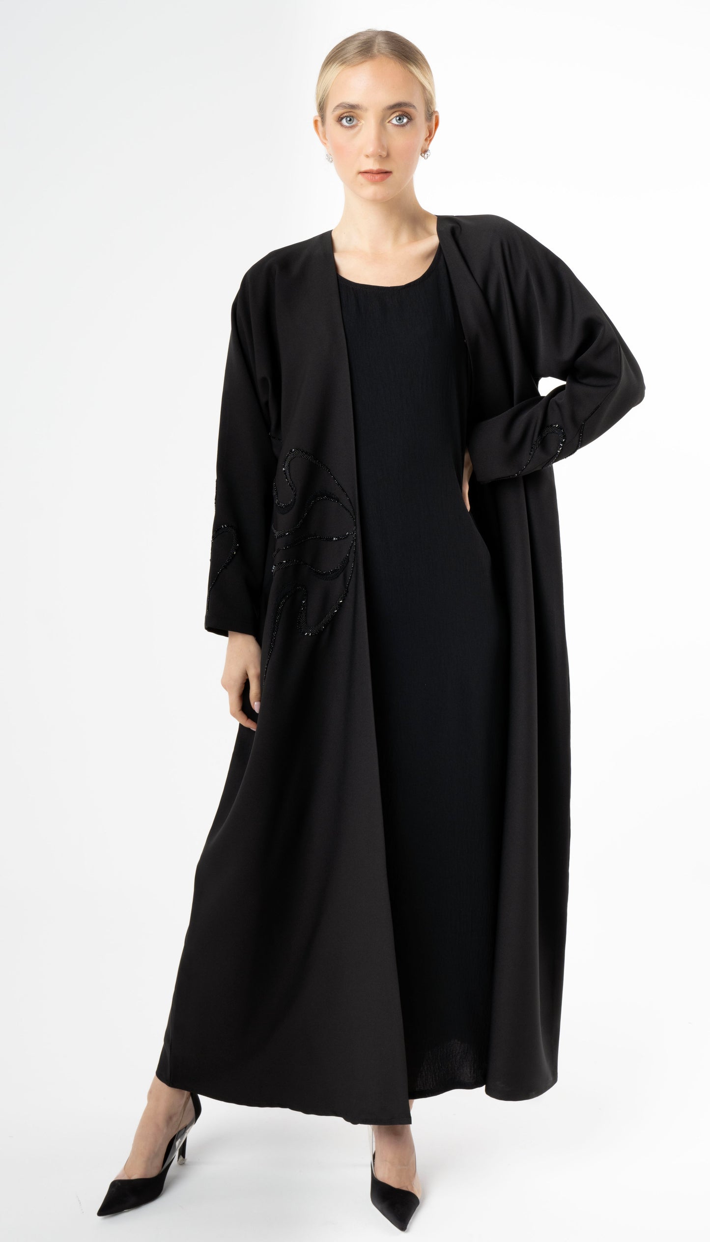 Bisht Abaya With Elegant Beaded Embellishment On One Side And Sleeves