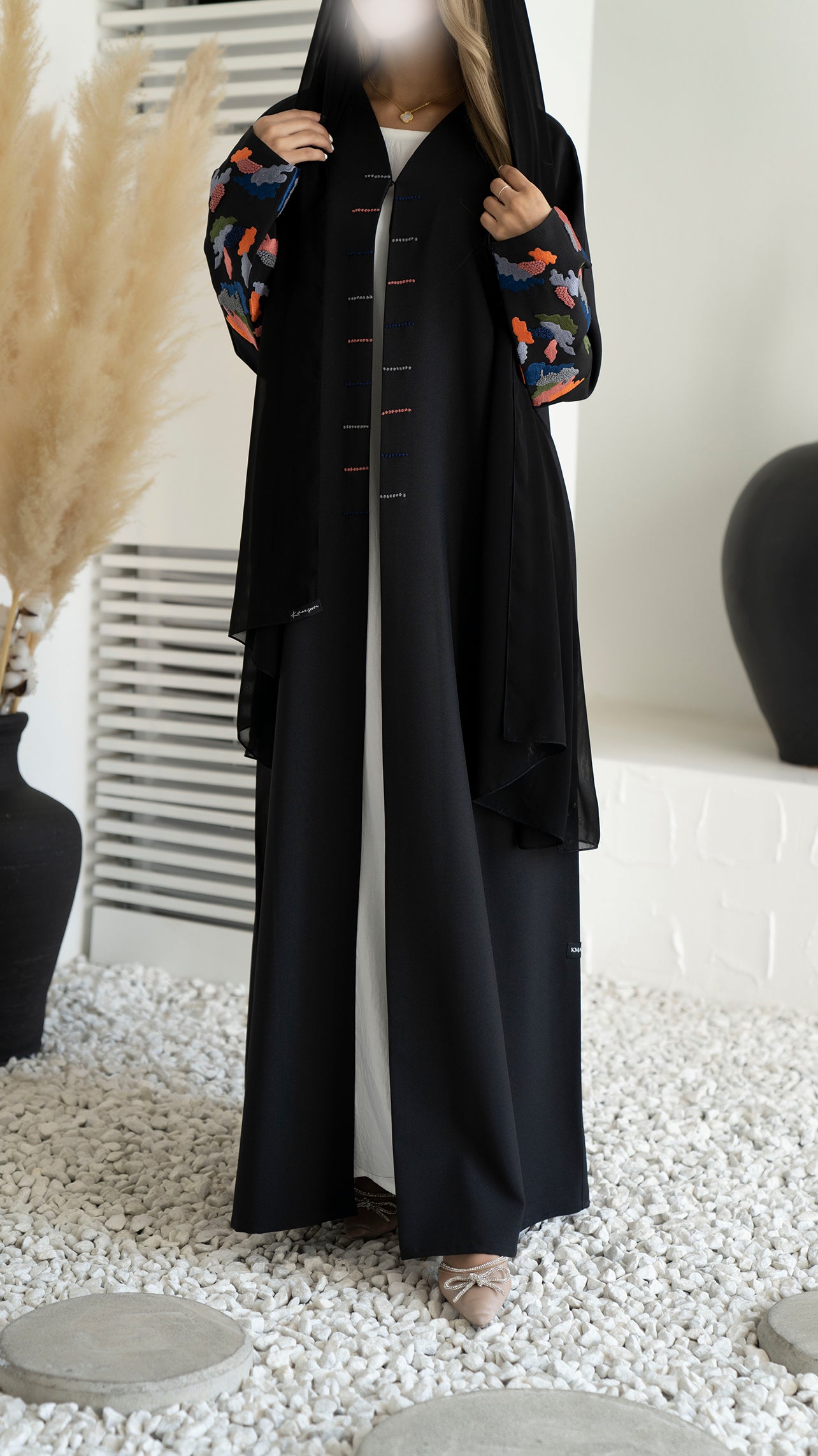 Black embroidered Abaya