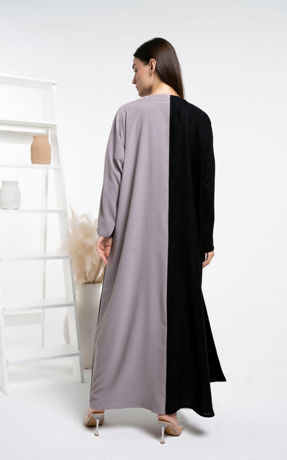 Back view of bisht abaya for women