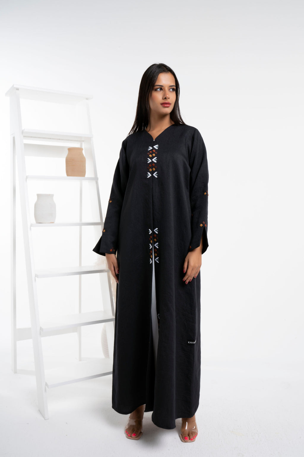 Black color abaya with thread embroidery 