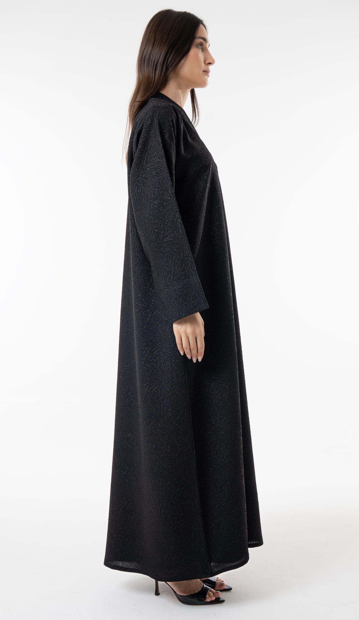 Black Jacquard Abaya With Silver Clasp Detail