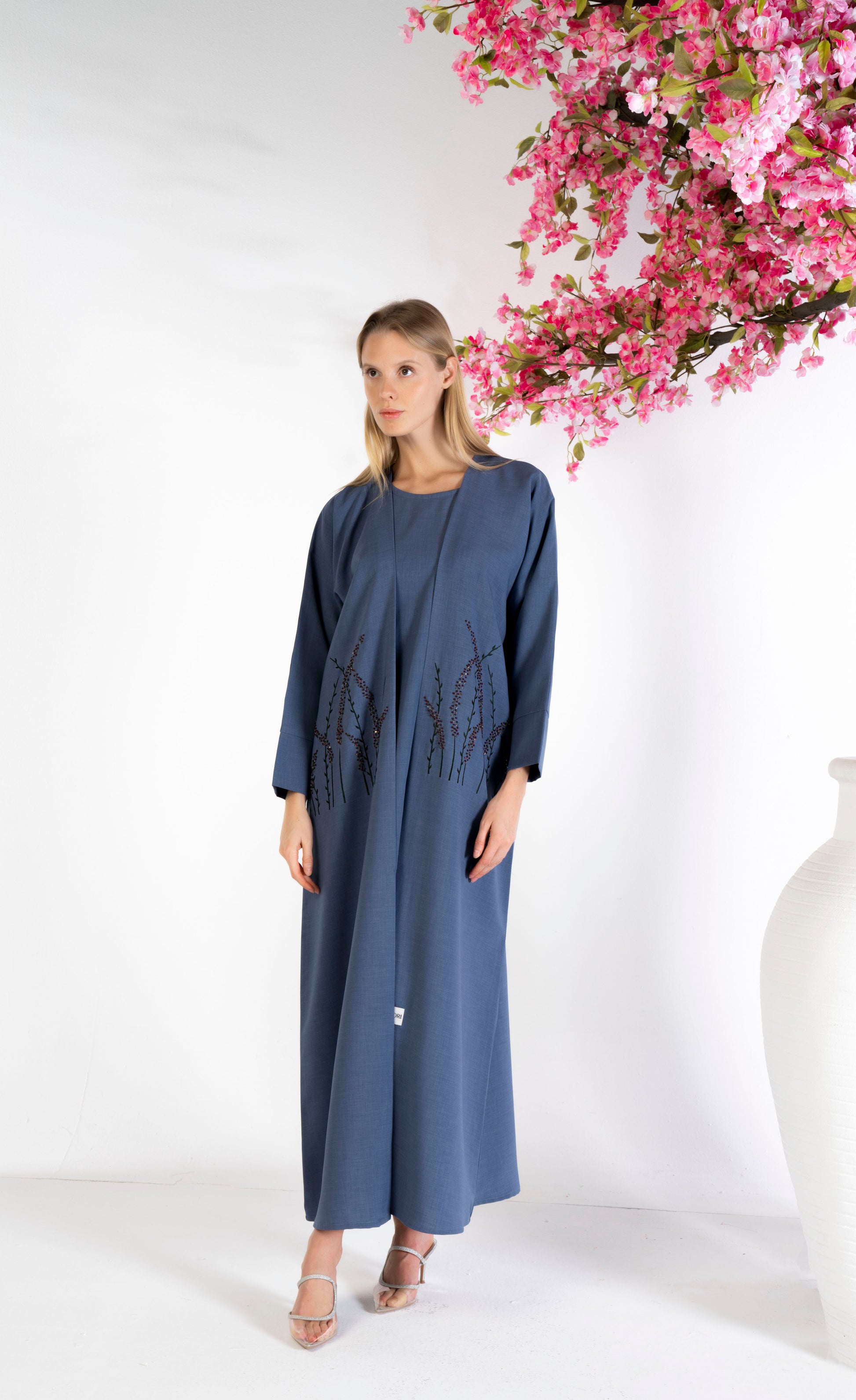 Bisht abaya for women with floral embroidery