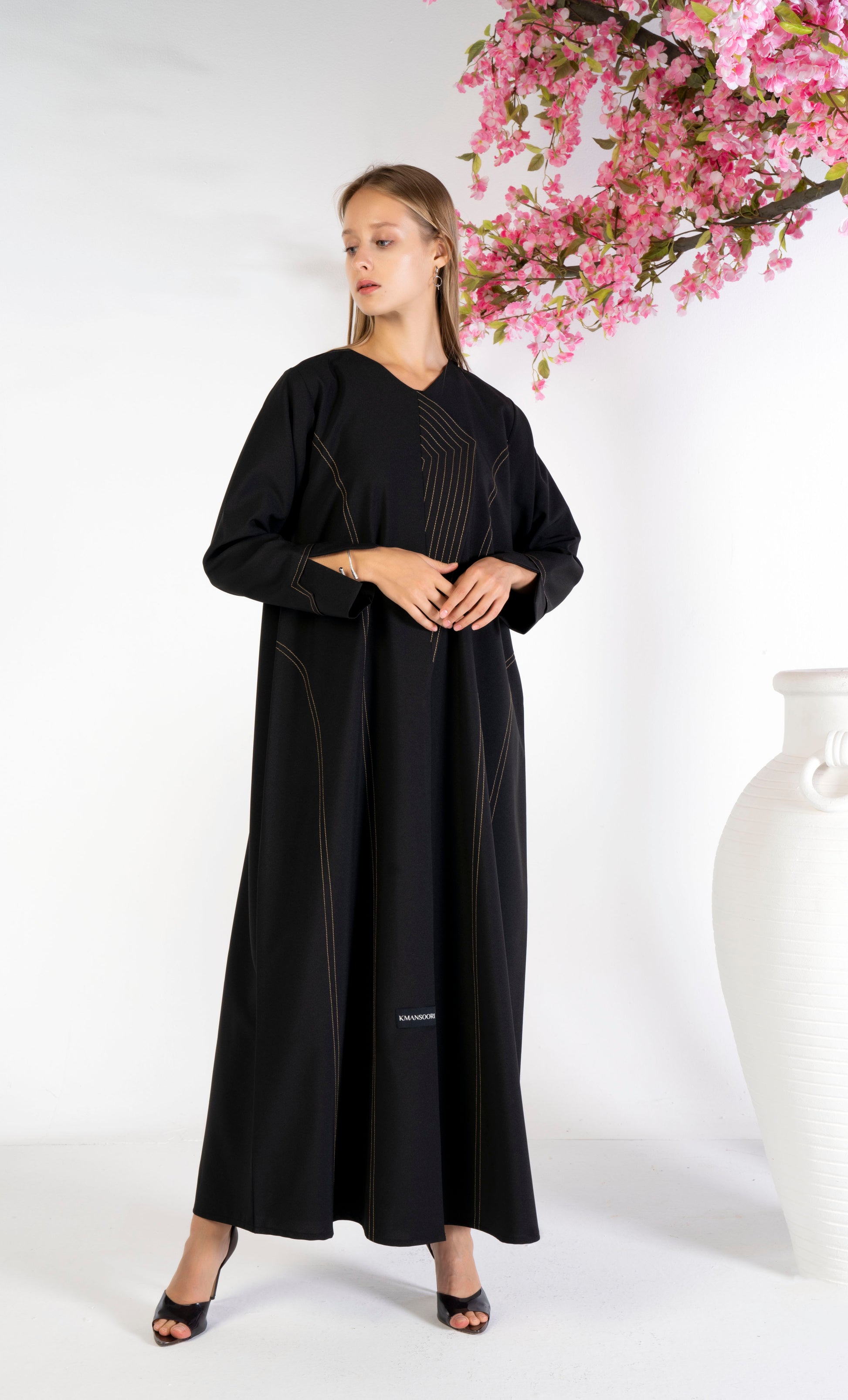 Black Overlap Abaya With Minimal Stripe Lines