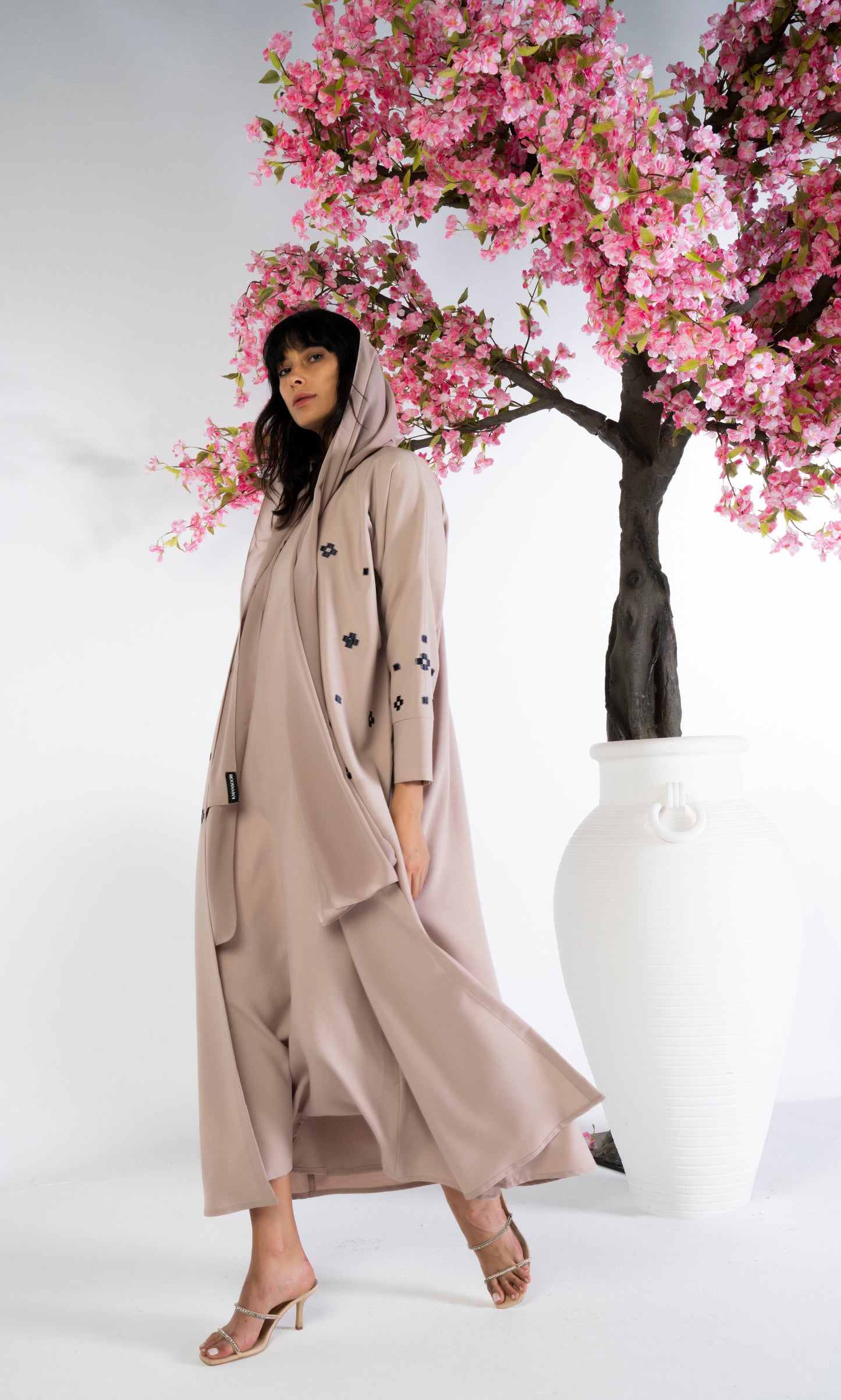 Embrace Your Stylised Box Design Abaya Using Machine Embroidery & Hand Work