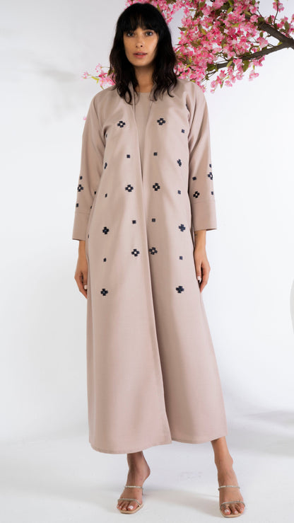 Embrace Your Stylised Box Design Abaya Using Machine Embroidery & Hand Work