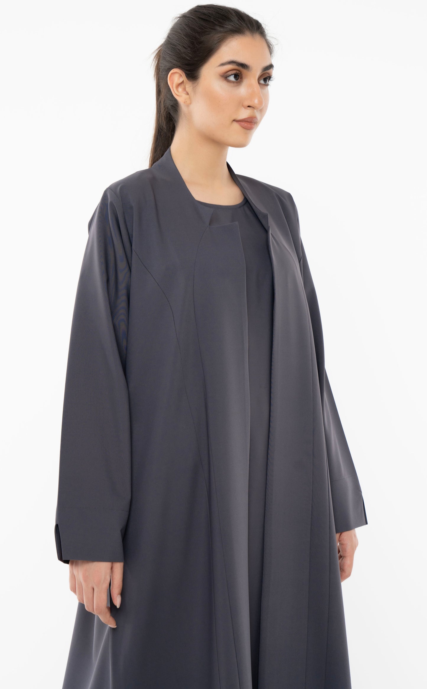 Sada Abaya With Curve Cut Design