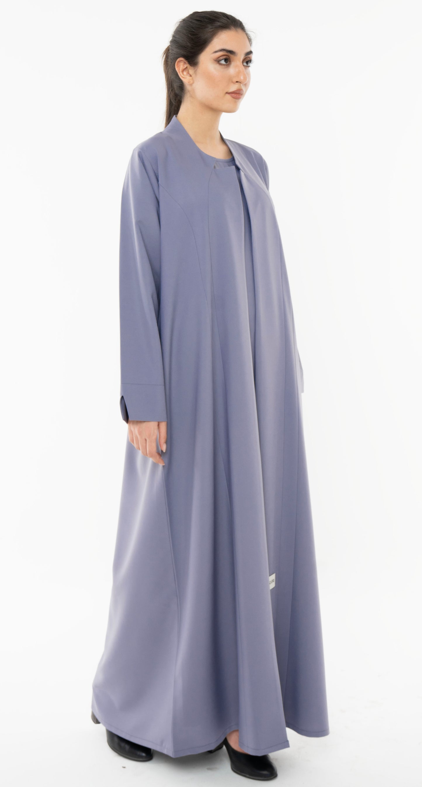 Sada Abaya With Curve Cut Design