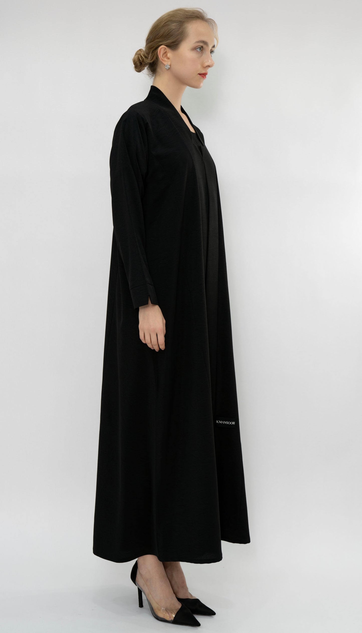 Beautiful High Neck Pattern Abaya