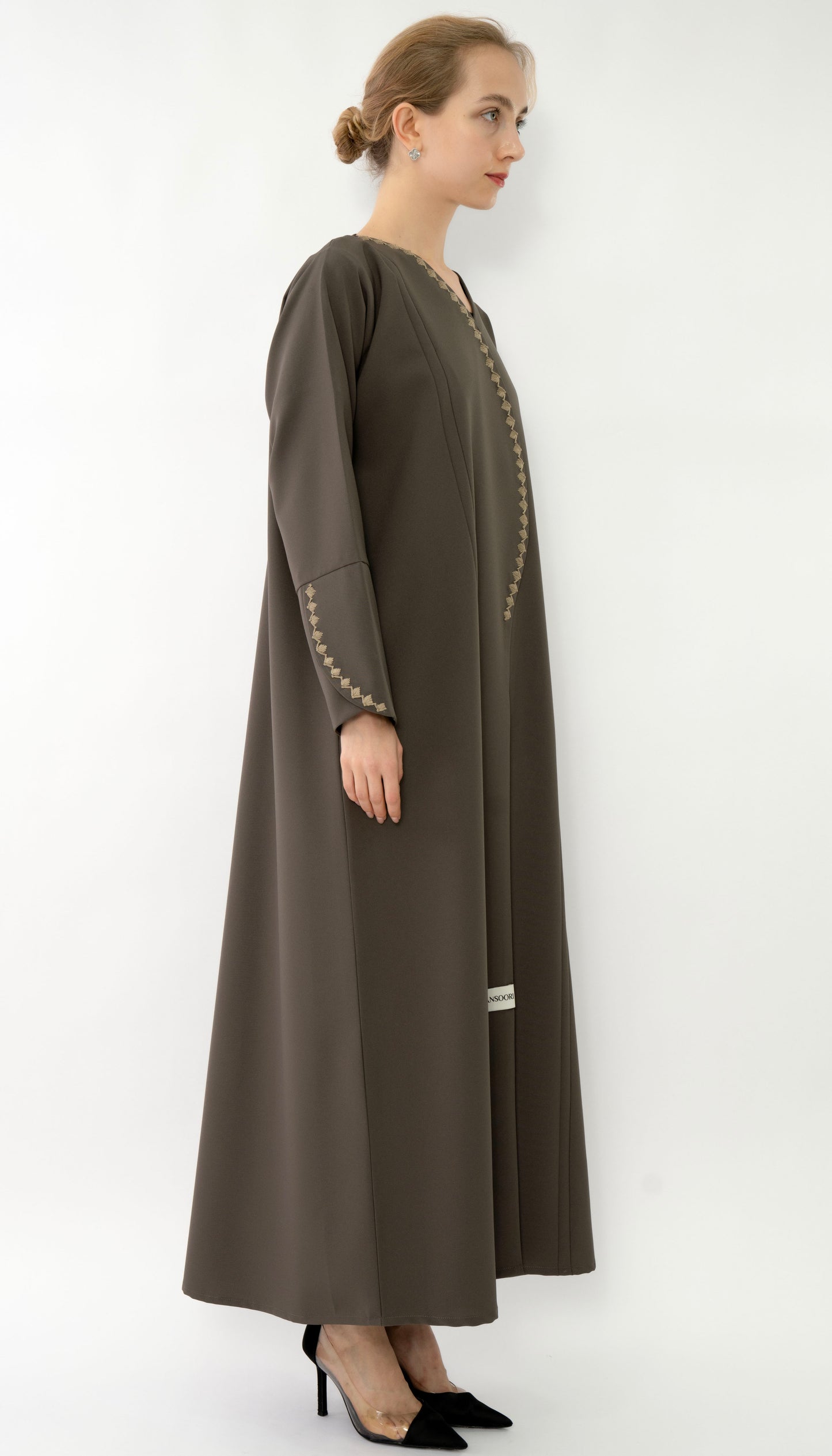 Stylish Patterned Overlap Abaya With Embroidery Detailing