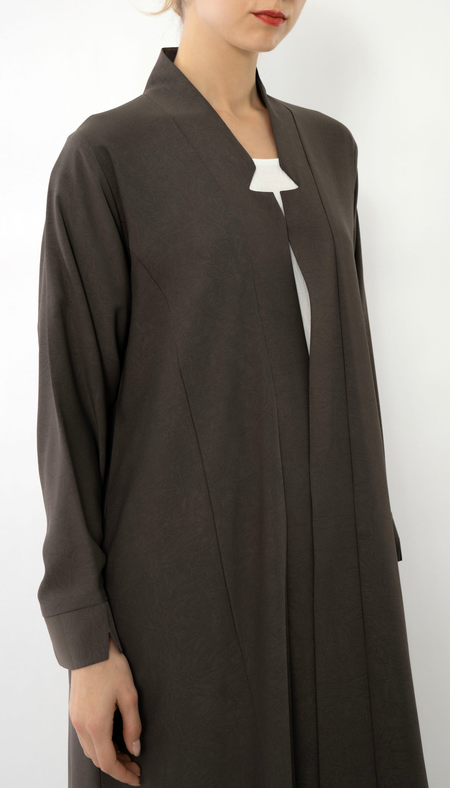 Beautiful High Neck Pattern Abaya