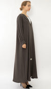 Collar Abaya With Pleated Sleeve Style