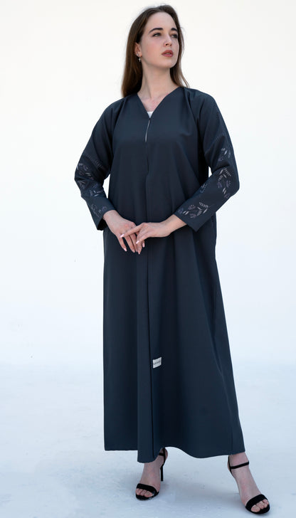 Elegant Floral Embroidered Sleeve Pattern With Side Pockets