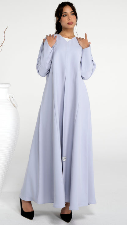 Sada light grey abaya with stylized pattern sleeve