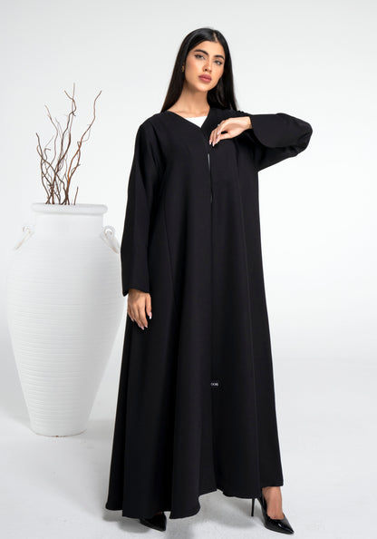 Sada abaya in curve design cut sleeve