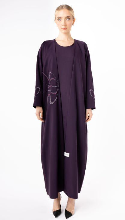 Bisht Abaya With Elegant Beaded Embellishment On One Side And Sleeves