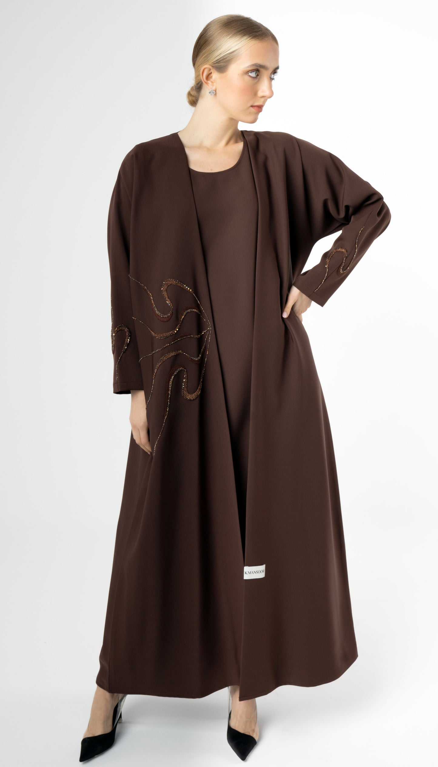 Bisht Abaya With Elegant Beaded Embellishment On One Side And Sleeves