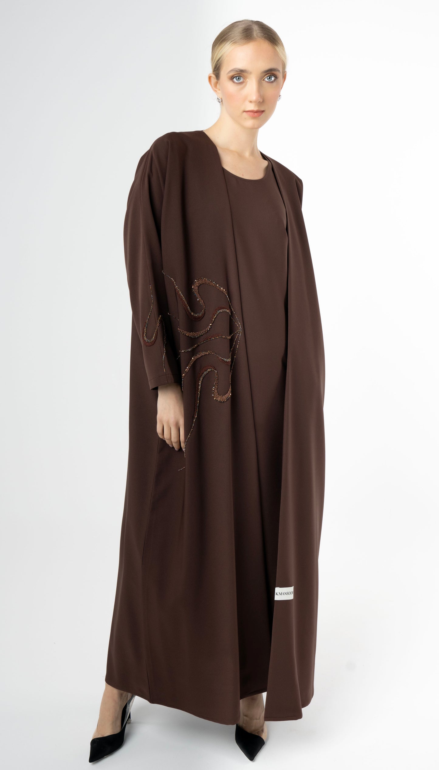 Bisht Abaya With Elegant Beaded Embellishment On One Side And Sleeves