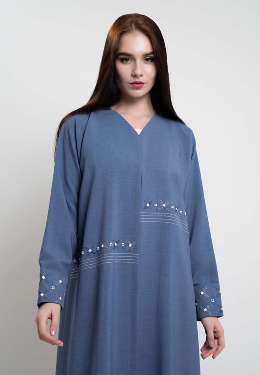 Floral thread embroidery on front and fold sleeve