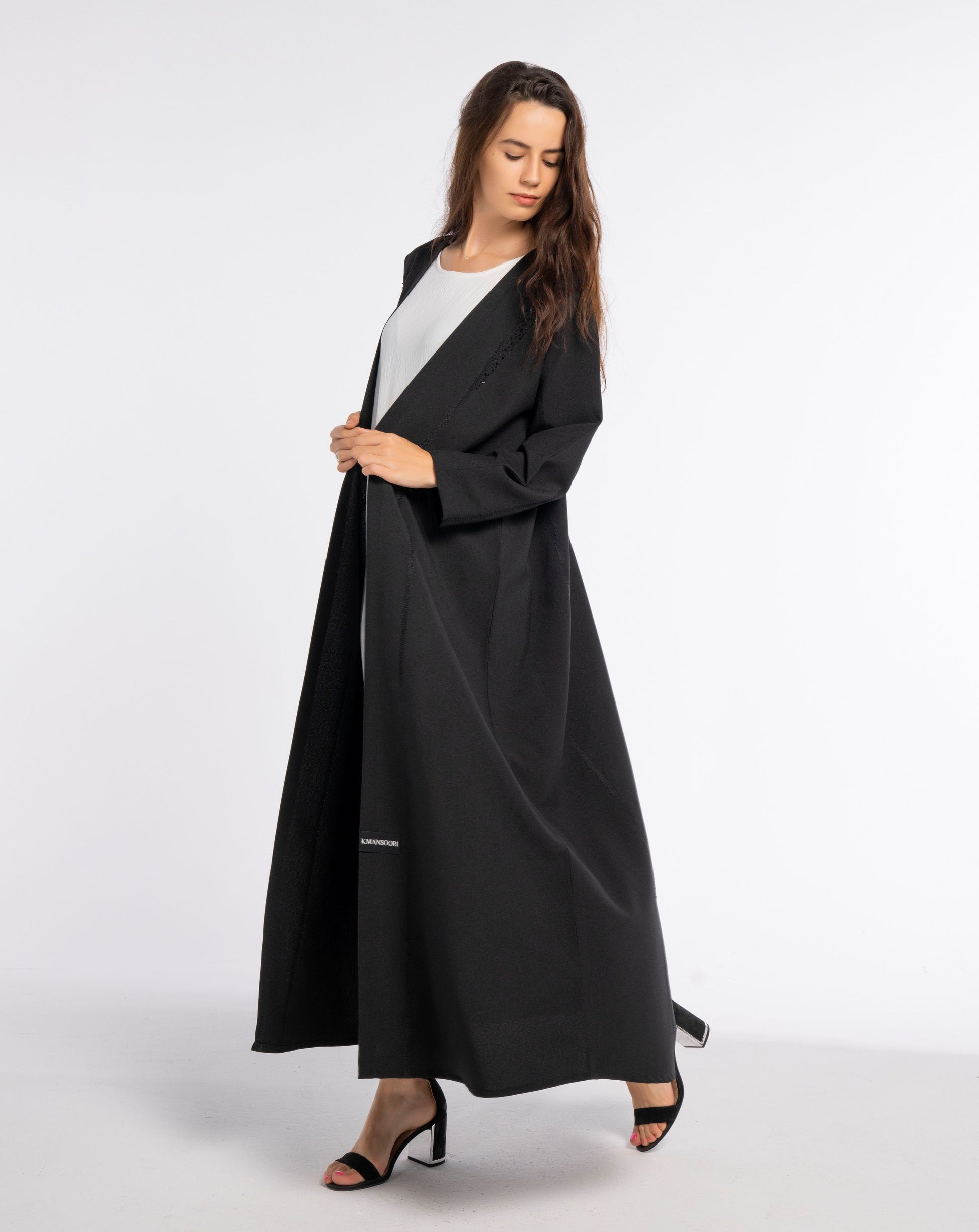 Bisht abaya in Dubai