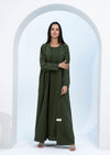 Green bisht abaya with curve cut embellishments on flap and sleeves.