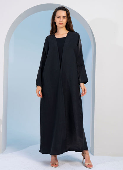 Black bisht abaya with sparkling embellishments in Dubai